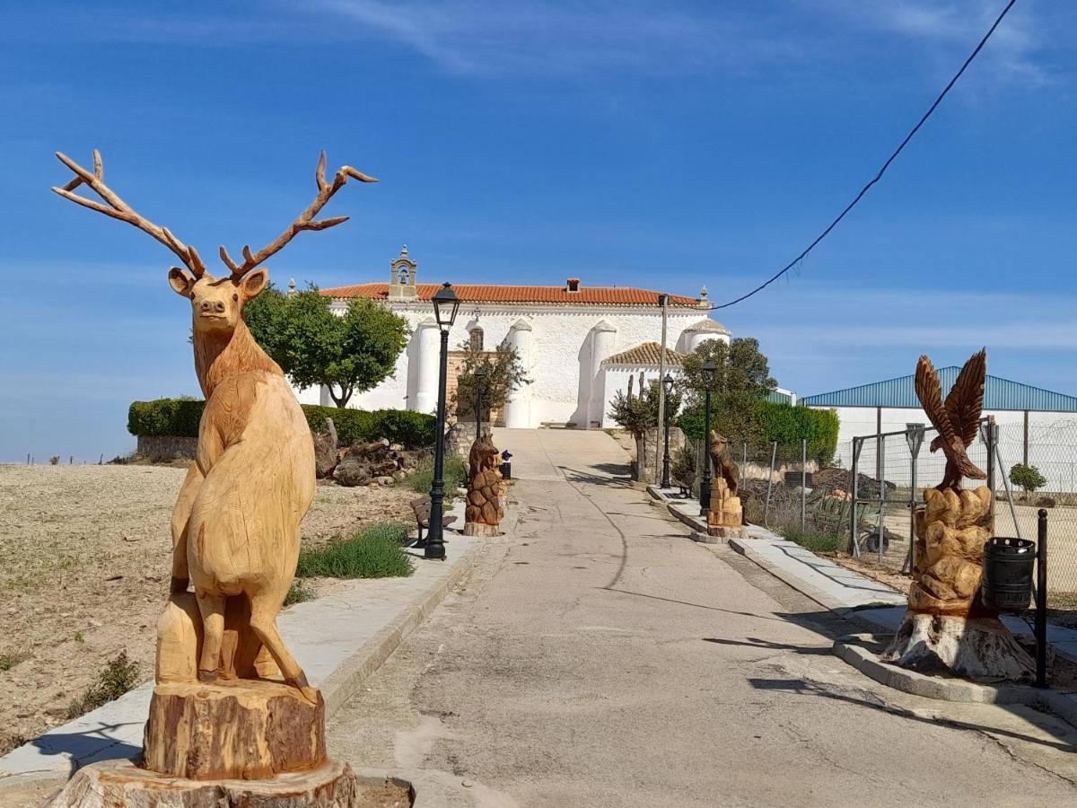 El Callejon Vara Del Rey Bagian luar foto